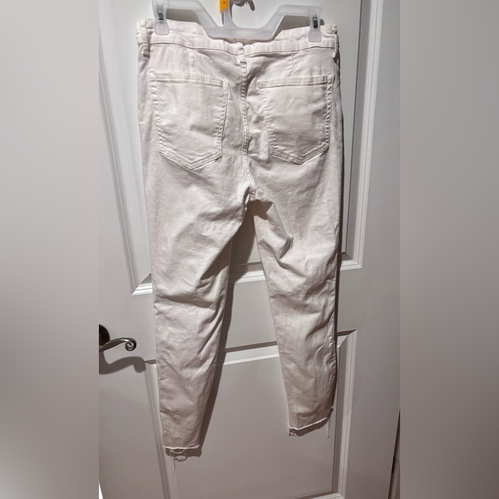 Sold - Picture 2 of 6